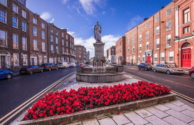 OConnell Monument to Daniel OConnell at OConnell Avenue Limerick City